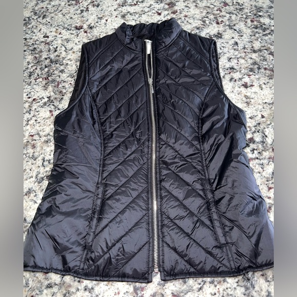 White House Black Market Jackets & Blazers - WHBM Black Quilted Vest